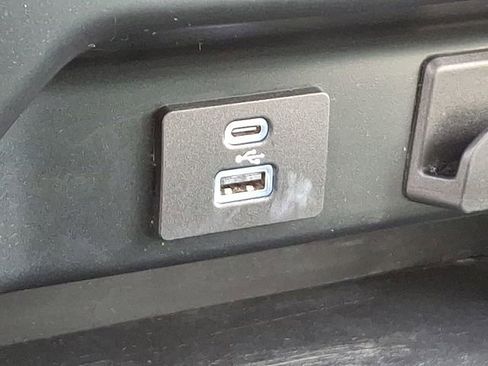 Used 2022 Ford F150 XLT w/ Trailer Tow Package image 29