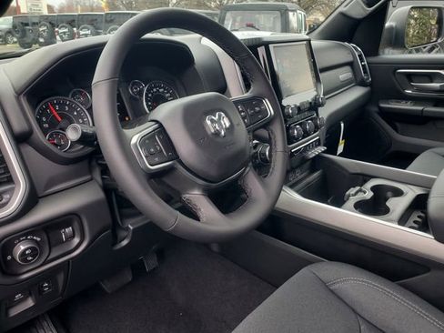 New 2026 RAM 1500 4x4 Crew Cab image 14