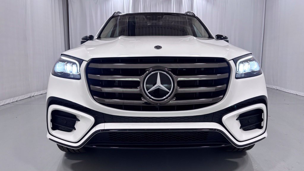Certified 2024 Mercedes-Benz GLS 450 4MATIC image 3