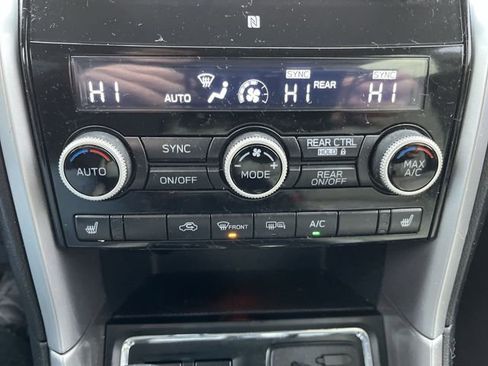 Used 2019 Subaru Ascent Limited image 18