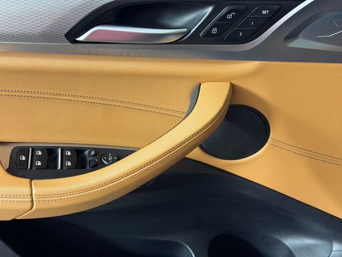 Used 2019 BMW X3 xDrive30i w/ M Sport Package 2 image 13