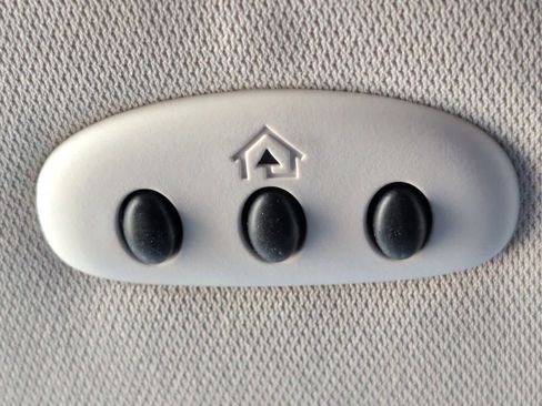 Used 2022 Ford Edge SEL w/ Convenience Package image 10