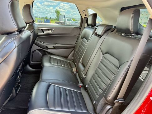 Used 2023 Ford Edge SEL w/ Convenience Package AWD/4WD image 12