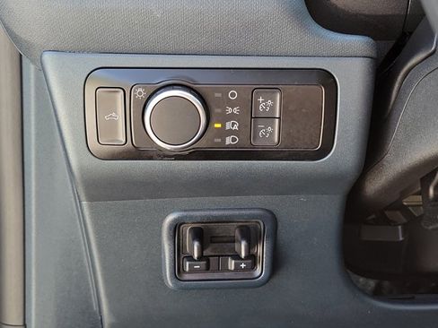 Certified 2022 Ford Maverick XLT w/ Equipment Group 300A Standard AWD/4WD image 23