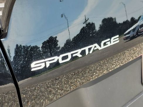 New 2026 Kia Sportage LX w/ LX Convenience Package FWD image 6