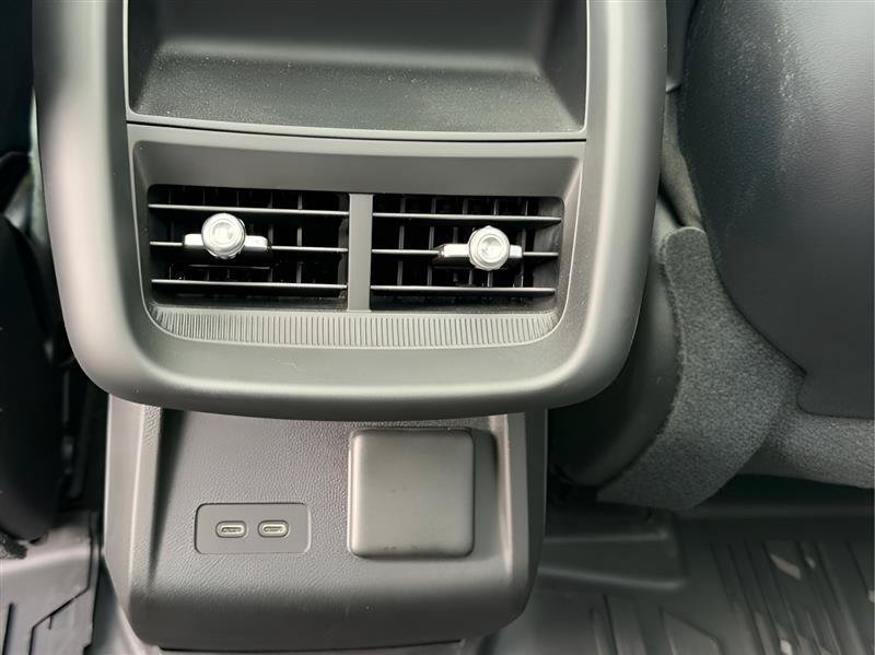 Used 2024 Cadillac Lyriq Sport w/ LPO, Floor Liner Package RWD image 31