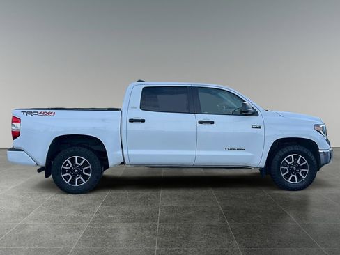 Used 2021 Toyota Tundra SR5 AWD/4WD image 9