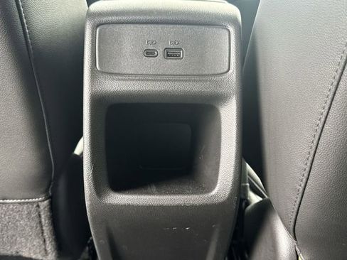 Certified 2025 Chevrolet Trax LT w/ LT Convenience Package image 22