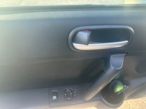 Used 2008 MAZDA MX-5 Miata Touring RWD image 11