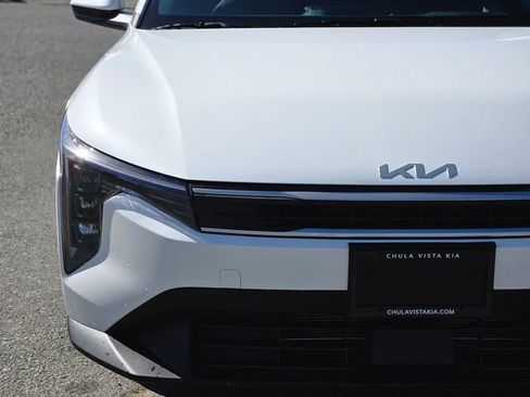 New 2026 Kia K4 FWD image 2