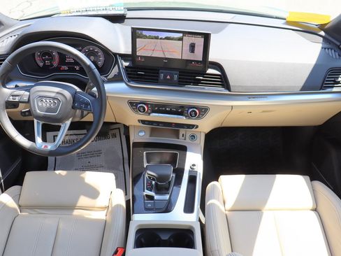 Used 2024 Audi Q5 2.0T Premium Plus w/ Premium Plus Package AWD/4WD image 9