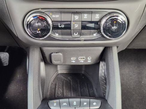 Certified 2023 Chevrolet TrailBlazer RS w/ Convenience Package FWD image 14