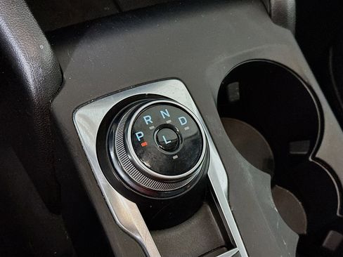 Used 2022 Ford Escape SEL image 23