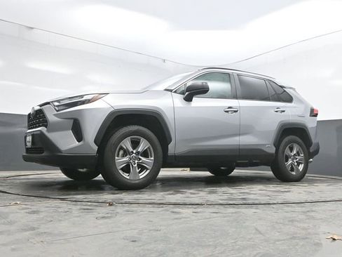 Used 2023 Toyota RAV4 LE image 33