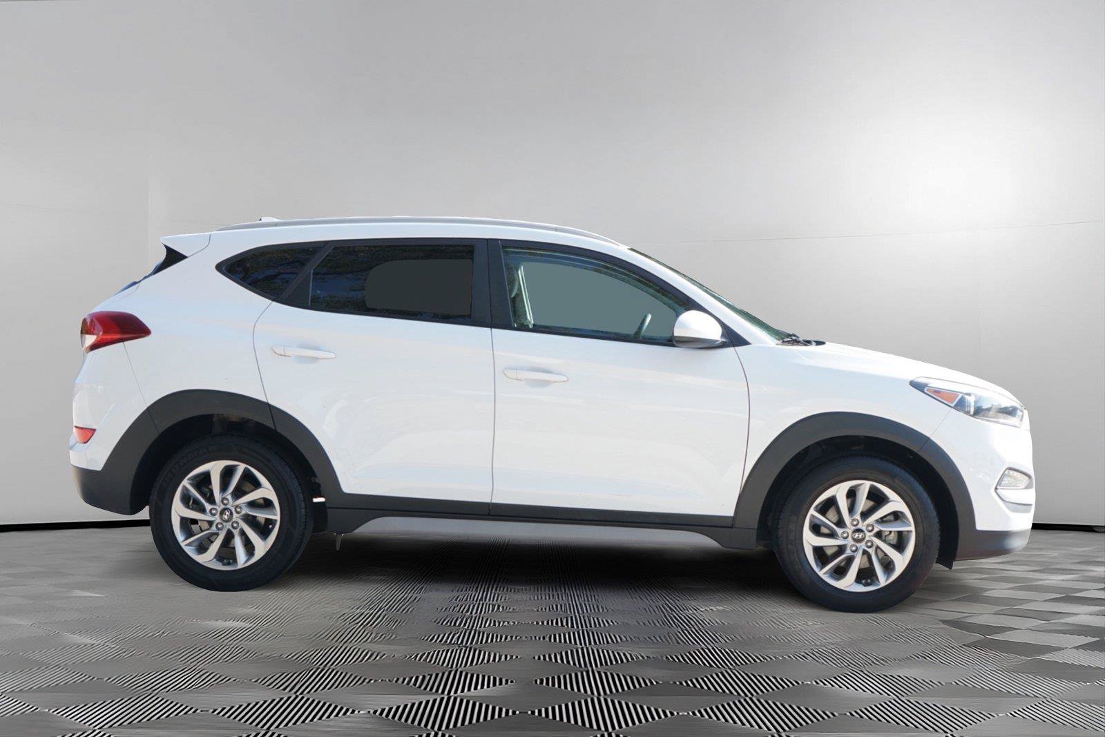 Used 2018 Hyundai Tucson SEL FWD image 4