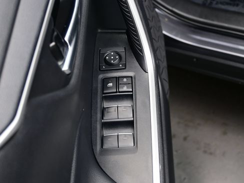 Used 2024 Toyota RAV4 XLE w/ Convenience Package AWD/4WD image 10