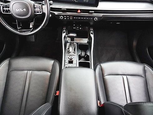 Used 2024 Kia Sorento S image 20