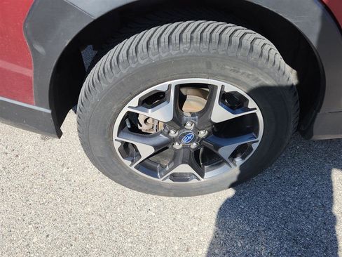 Used 2019 Subaru Crosstrek 2.0i AWD/4WD image 5