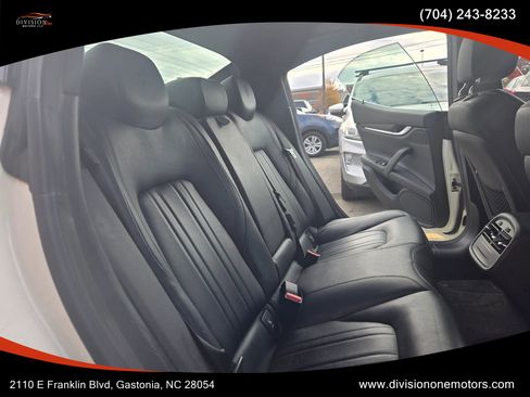 Used 2014 Maserati Ghibli S Q4 image 11