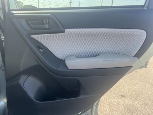Used 2018 Subaru Forester 2.5i Premium AWD/4WD image 20