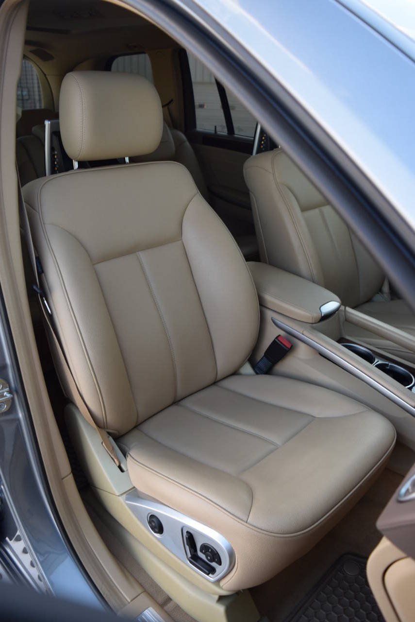 Used 2012 Mercedes-Benz GL 320 BlueTEC 4MATIC image 32