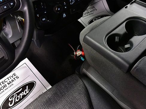 Used 2024 Ford F350 XLT image 26