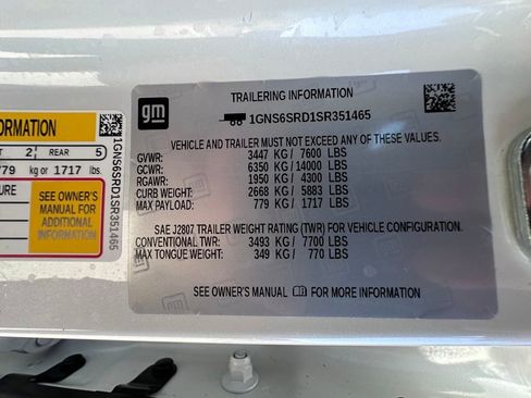 Used 2025 Chevrolet Tahoe Premier AWD/4WD image 38