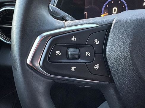 Used 2025 Chevrolet Trax ACTIV w/ Driver Confidence Package image 17