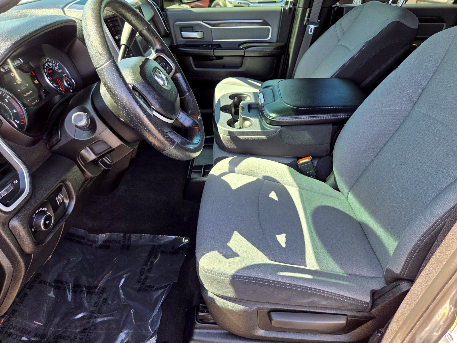 Used 2022 RAM 2500 Big Horn AWD/4WD image 10
