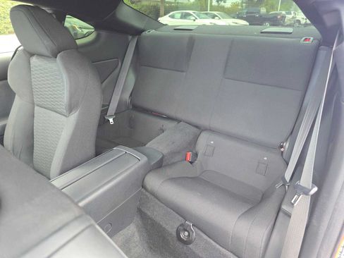 Used 2023 Toyota GR86 w/ ALL Weather Mat Package (TMS) RWD image 19