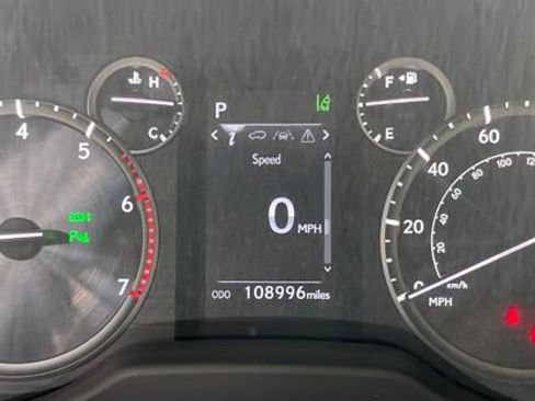 Used 2020 Lexus GX 460 Premium w/ Premium Package AWD/4WD image 23