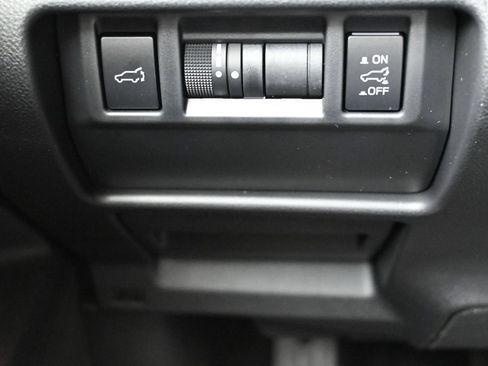 New 2026 Subaru Forester Premium AWD/4WD image 25