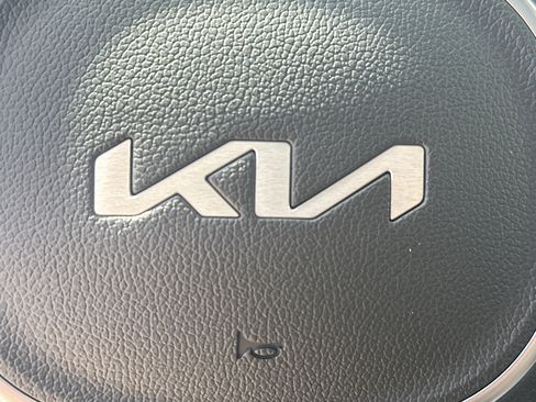 New 2026 Kia Carnival SX FWD image 24
