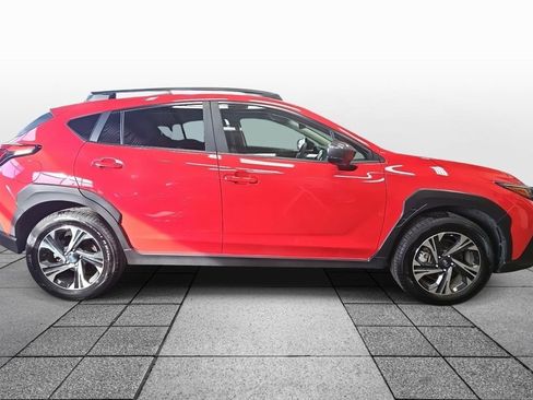 Used 2024 Subaru Crosstrek 2.0i Premium image 4