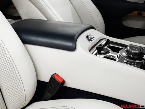 Used 2017 Rolls-Royce Wraith *TWO-TONE INTERIOR * IMMACULAT image 32