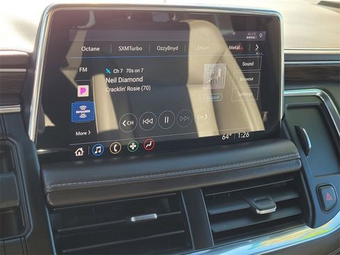 Used 2021 Chevrolet Tahoe Z71 w/ Z71 Off-Road Package image 13