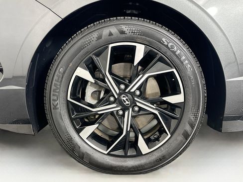 Used 2025 Hyundai Sonata SEL FWD image 11