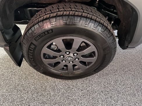 Used 2025 Toyota 4Runner SR5 image 9