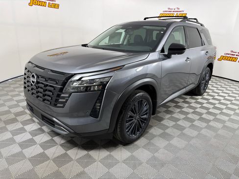 New 2026 Nissan Pathfinder SL w/ SL Premium Package FWD image 1
