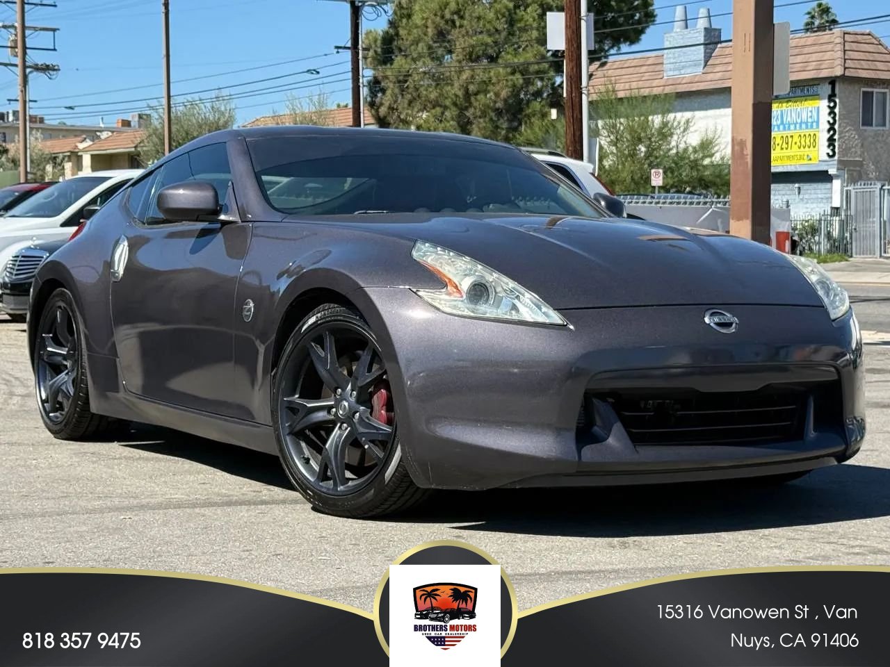 Used 2010 Nissan 370Z Touring w/ Sport Pkg RWD image 1
