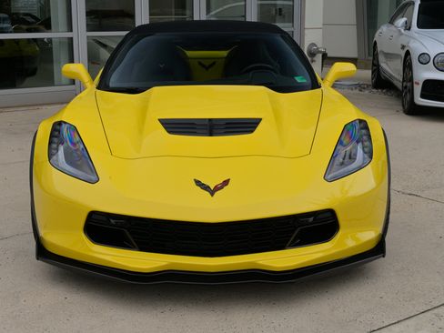Used 2017 Chevrolet Corvette Z06 image 2