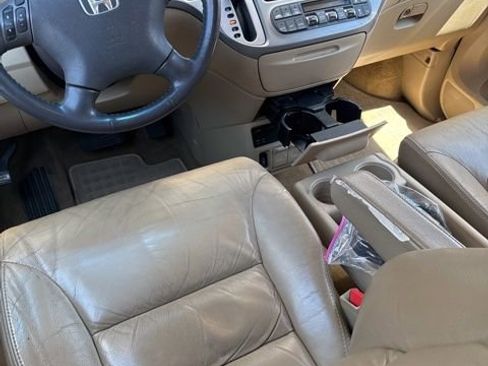 Used 2010 Honda Odyssey EX-L image 8