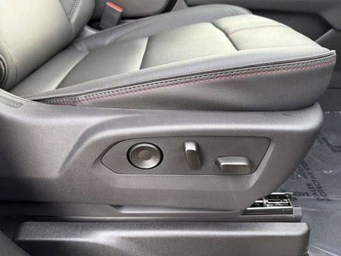 New 2026 Chevrolet Suburban RST w/ RST Capability Package image 28