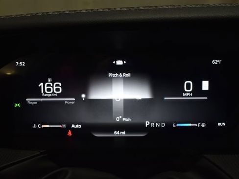 New 2026 Jeep Cherokee Overland w/ Trailer Tow Group AWD/4WD image 24