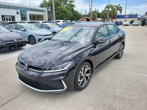 New 2026 Volkswagen Jetta SEL FWD image 8