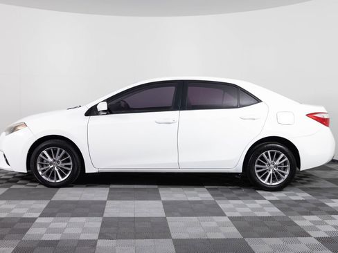 Used 2015 Toyota Corolla LE image 3