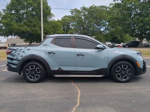 Used 2024 Hyundai Santa Cruz SE AWD/4WD image 3