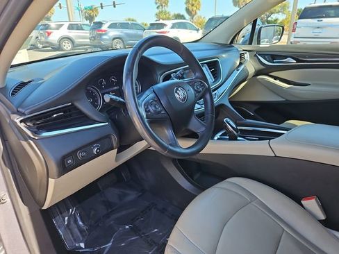 Used 2021 Buick Enclave Essence image 15