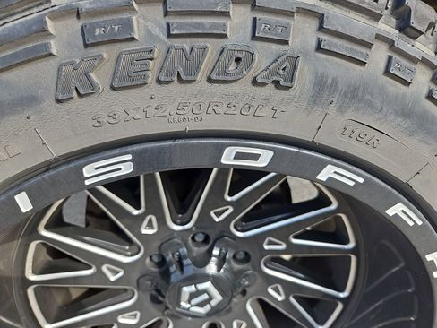 Used 2016 GMC Sierra 1500 SLE w/ SLE Value Package image 14