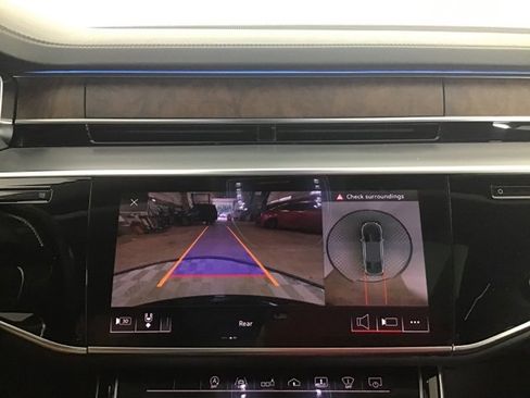 Used 2019 Audi A8 L 3.0T w/ Luxury Package image 18